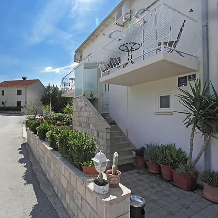 Bed & Breakfast Mozara Slano