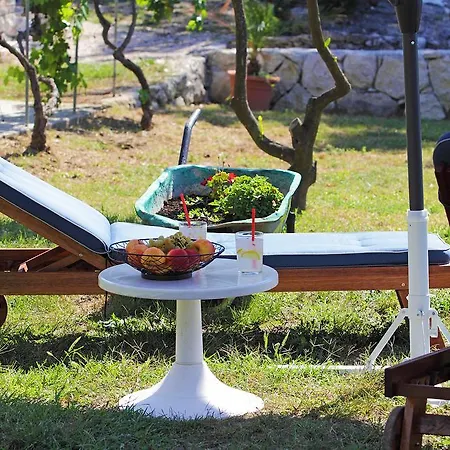 Bed & Breakfast Mozara Slano