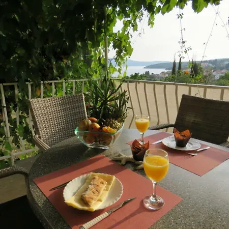 Mozara Bed & Breakfast Slano